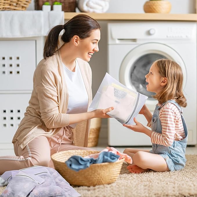 4Pcs Mesh Laundry Bags, Heavy Duty Laundry Bag, Durable Delicate Laundry Bag for College, Dorm, Travel, Family And Apartment Dwellers, (1small, 1medium, 1large, 1xx-Large) White
