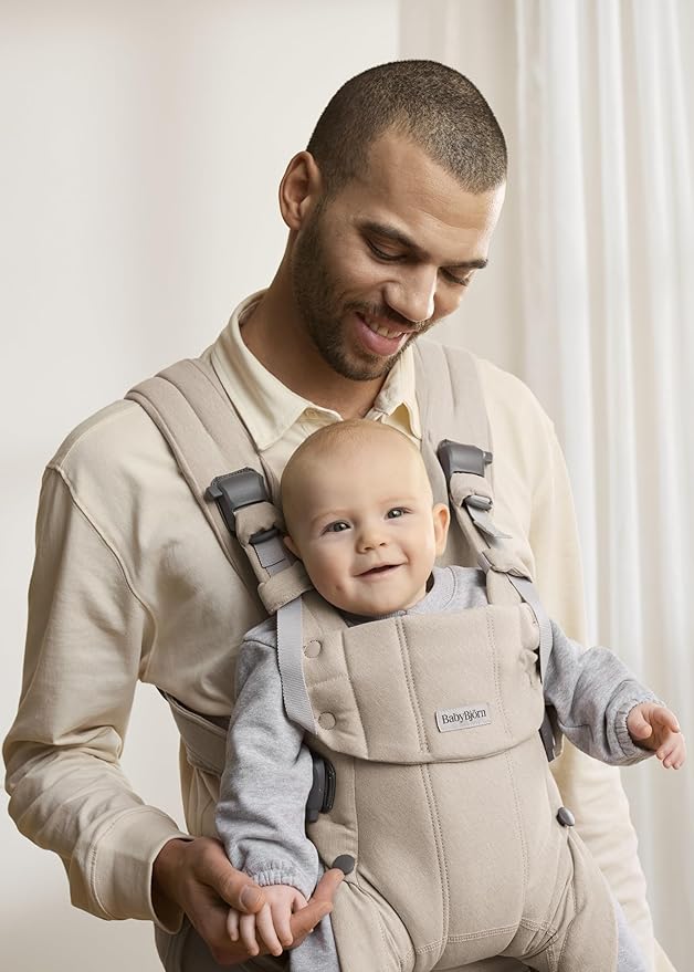 BabyBjörn Baby Carrier Harmony, Woven mélange, Light Beige | 3-in-1 Ergonomic Baby Carrier; Newborn, Facing-in, Outward-Facing, and Back Carrying Positions Supported (7-40 lbs), Newborn to Toddler